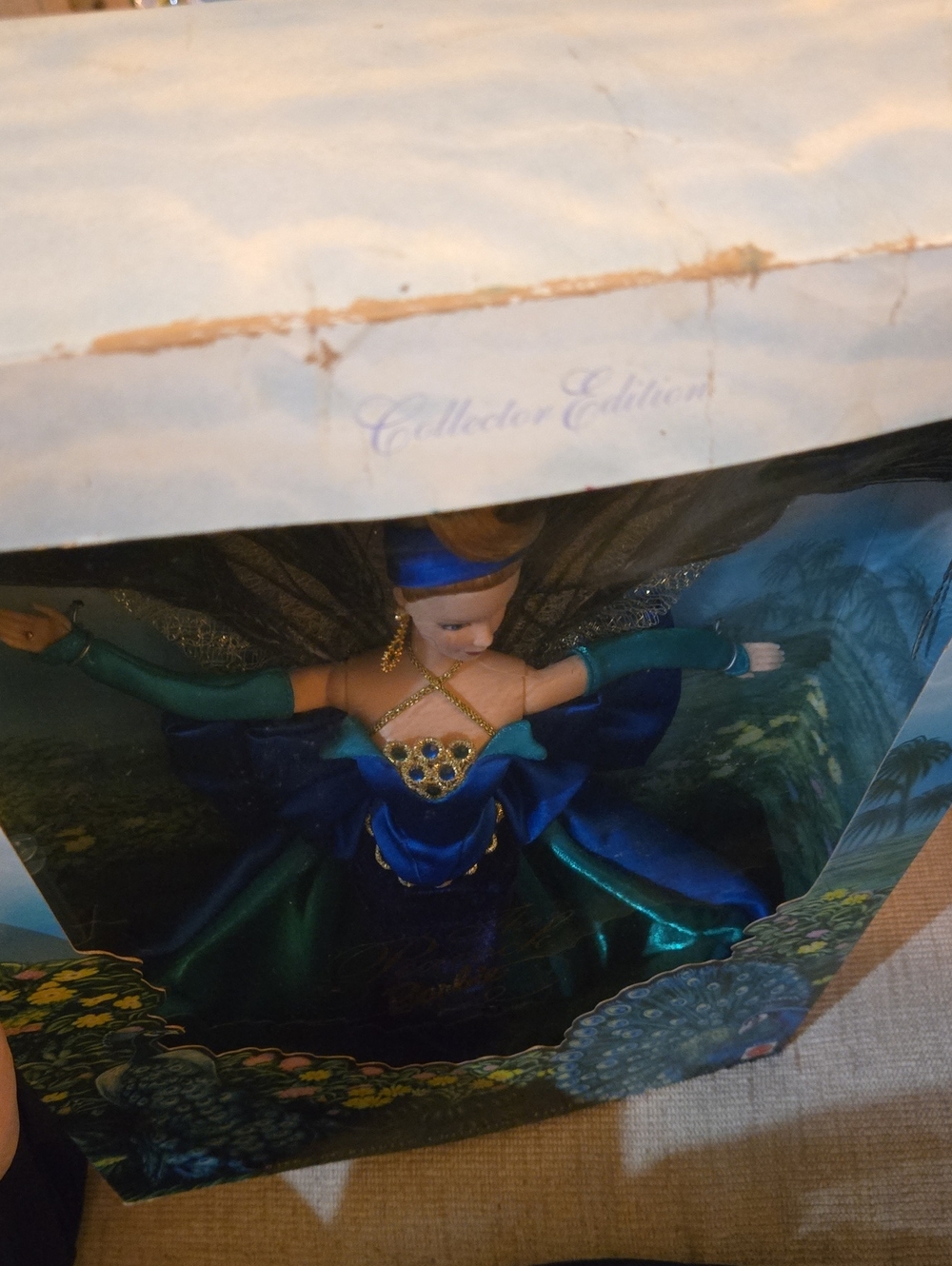 The Peacock Barbie - Picture 6 of 6